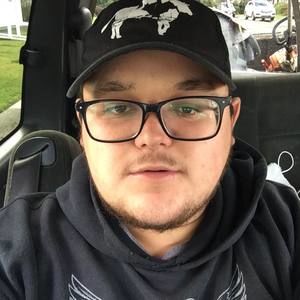 Meet your Posher, Eric manuel